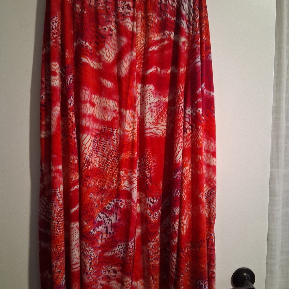 Added Dimensions Red Patterned Women's Skirt